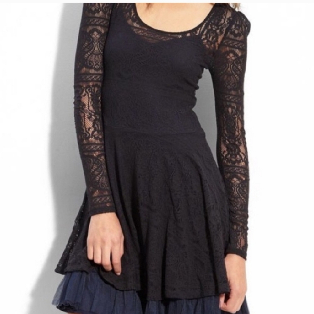 Free People Black Long Sleeve Lace Mini dress women’s